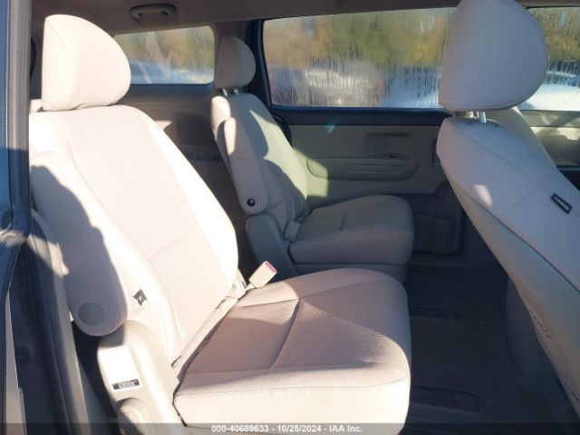 KNDMA5C11H6285039 KIA Sedona L