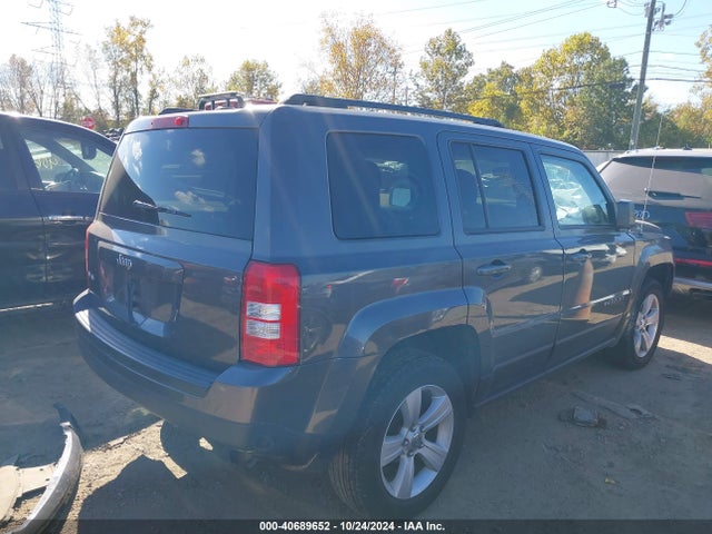 1C4NJRBB5GD737588 Jeep Patriot Sport