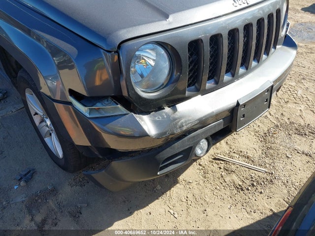 1C4NJRBB5GD737588 Jeep Patriot Sport