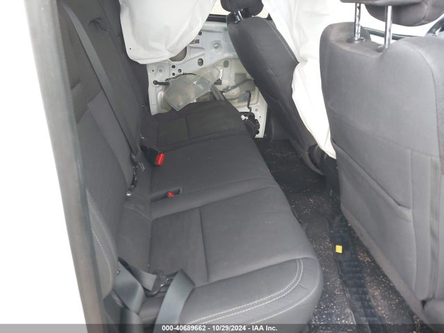 1N6ED1EK7NN618904 Nissan Frontier Sv 4x4