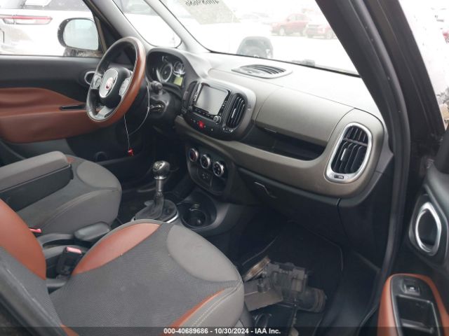 ZFBCFADH9EZ019833 Fiat 500L TREKKING
