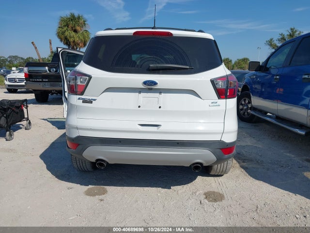 2017 Ford Escape Se მანქანა იყიდება აუქციონზე, vin: 1FMCU0GD0HUB26479, აუქციონის ნომერი: 40689698