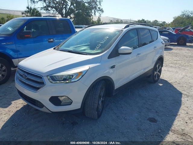 2017 Ford Escape Se მანქანა იყიდება აუქციონზე, vin: 1FMCU0GD0HUB26479, აუქციონის ნომერი: 40689698