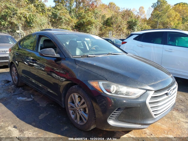 2017 5NPD84LF5HH115130 main image