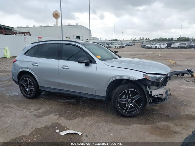 W1NKM4GB8RF150503 Mercedes-Benz Glc 300 Suv