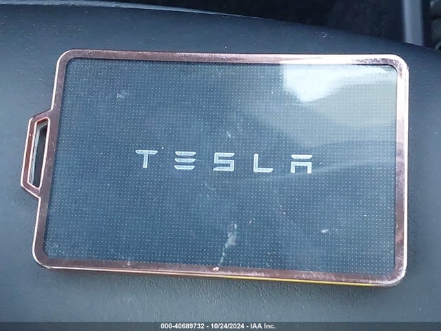 2023 TESLA MODEL Y 7SAYGDED1PF961030 Photo 10