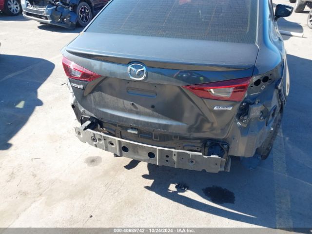 3MZBN1V78HM114033 Mazda Mazda3 Touring