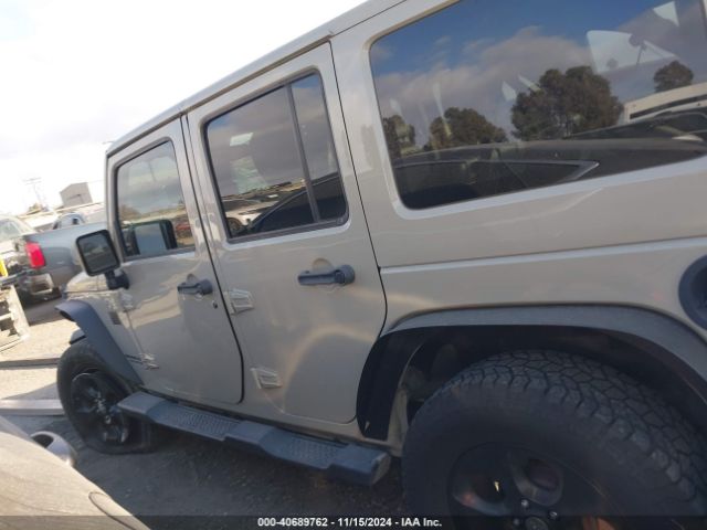 1C4BJWEG1HL752797 Jeep Wrangler Unlimited Sahara 4x4