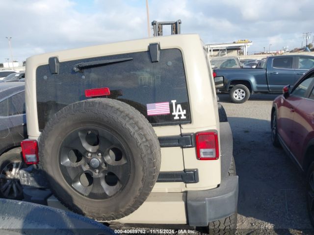 1C4BJWEG1HL752797 Jeep Wrangler Unlimited Sahara 4x4