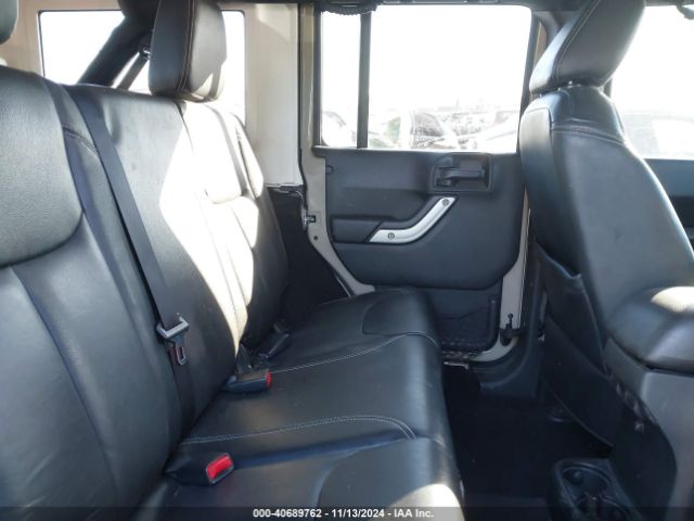 1C4BJWEG1HL752797 Jeep Wrangler Unlimited Sahara 4x4