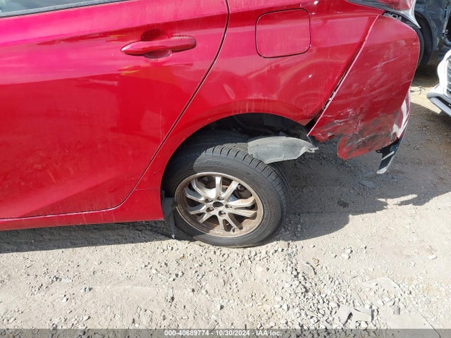 Toyota Prius Two 2016 JTDKBRFU4G3514248 Image 6