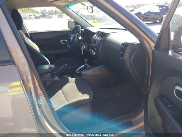 KIA Soul 2014 KNDJN2A25E7021040 Image 5