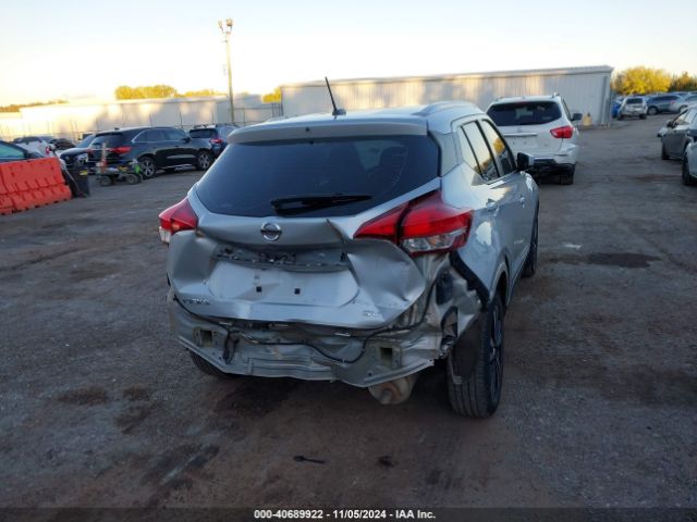 3N1CP5CUXJL533095 Nissan KICKS SV