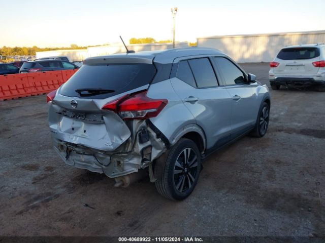 3N1CP5CUXJL533095 Nissan KICKS SV