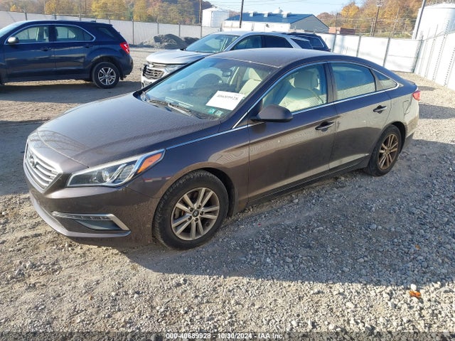 Hyundai SONATA SE 2015 5NPE24AFXFH246737 Image 2