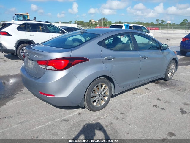 Hyundai ELANTRA SE 2015 5NPDH4AE3FH617223 Image 4