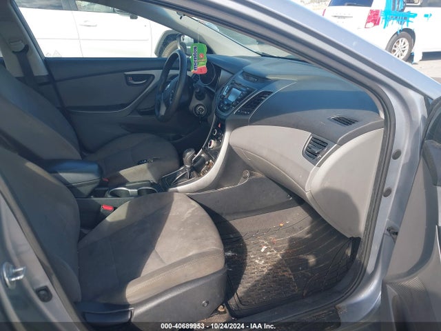 Hyundai ELANTRA SE 2015 5NPDH4AE3FH617223 Image 5