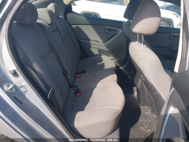Hyundai ELANTRA SE 2015 5NPDH4AE3FH617223 Image 8