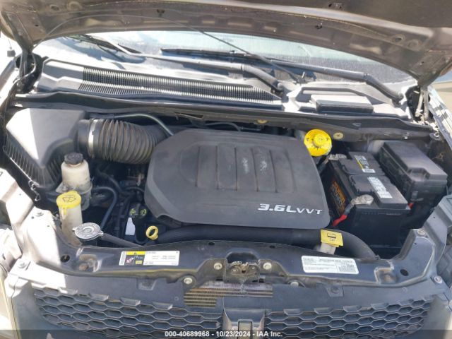2C4RDGEG8GR318961 Dodge Grand Caravan R/t
