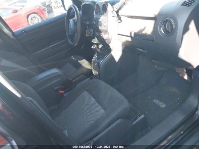 1C4NJPBB3HD203611 Jeep Patriot Sport Fwd