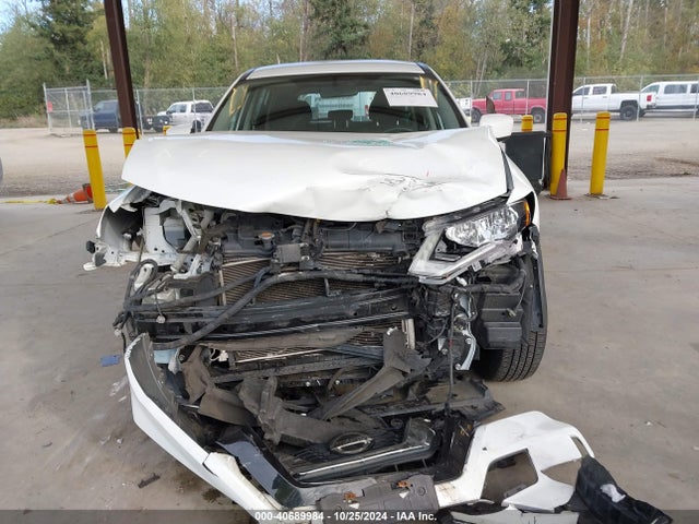 Nissan ROGUE S 2018 KNMAT2MV7JP521867 Image 13