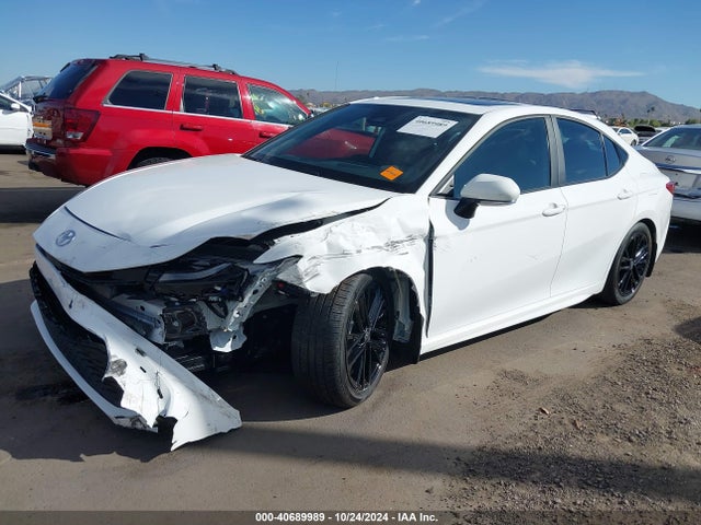 Toyota CAMRY SE 2025 4T1DAACK1SU512875 Image 2