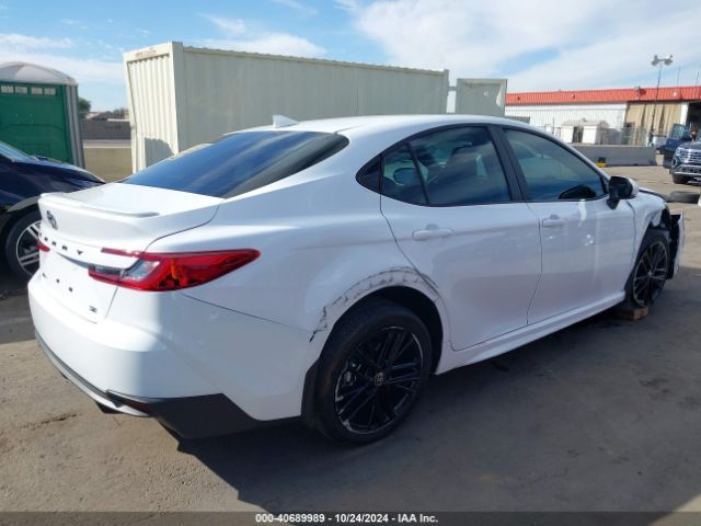 Toyota CAMRY SE 2025 4T1DAACK1SU512875 Image 4