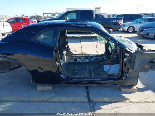 2C3CDZFJ7KH582784 Dodge Challenger R/t Scat Pack