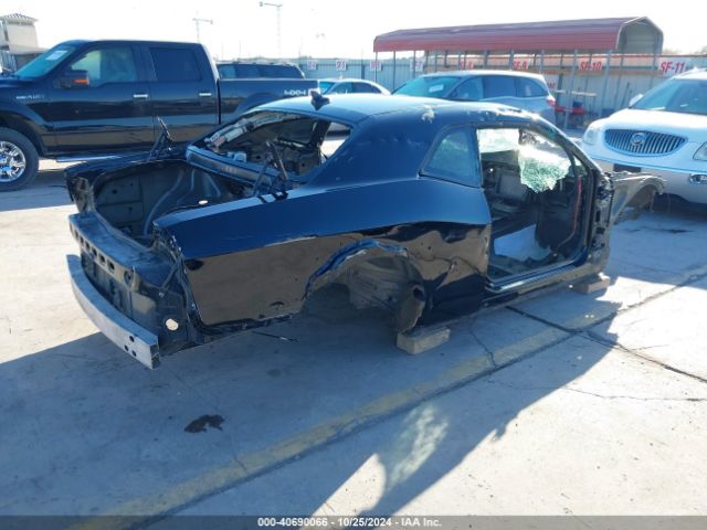 2C3CDZFJ7KH582784 Dodge Challenger R/t Scat Pack