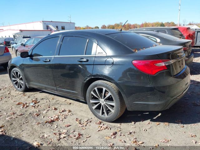 1C3CCBCG0EN179485 Chrysler 200 Limited