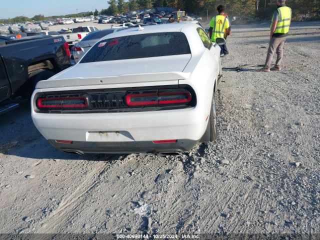 2C3CDZBT3FH906536 Dodge Challenger R/t Plus