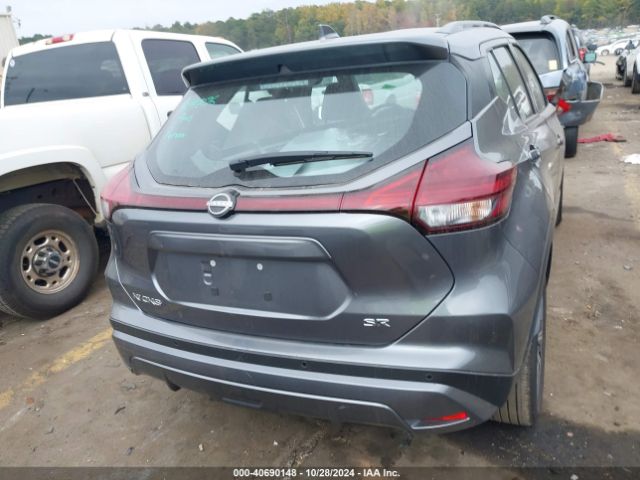 3N1CP5DV3RL470327 Nissan Kicks Sr Xtronic Cvt