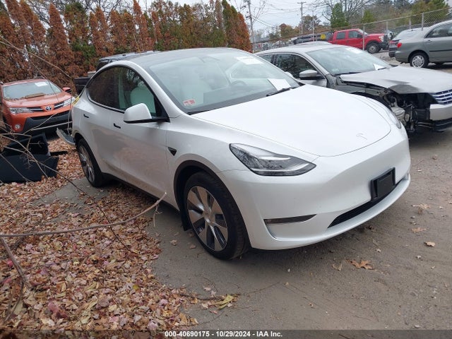 2022 TESLA MODEL Y 7SAYGDEE0NF312664 Photo 0