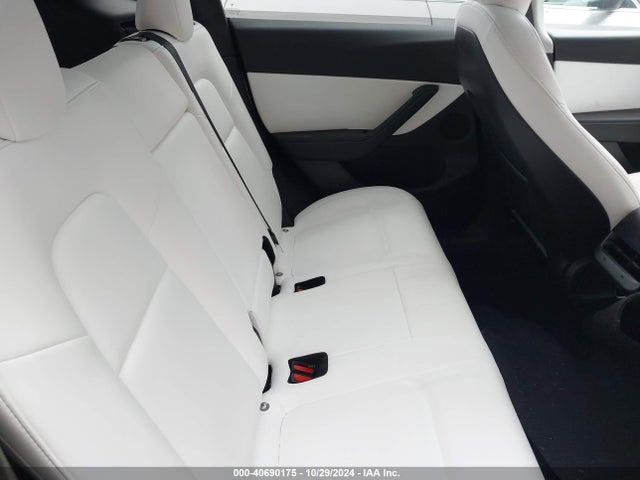 2022 TESLA MODEL Y 7SAYGDEE0NF312664 Photo 7
