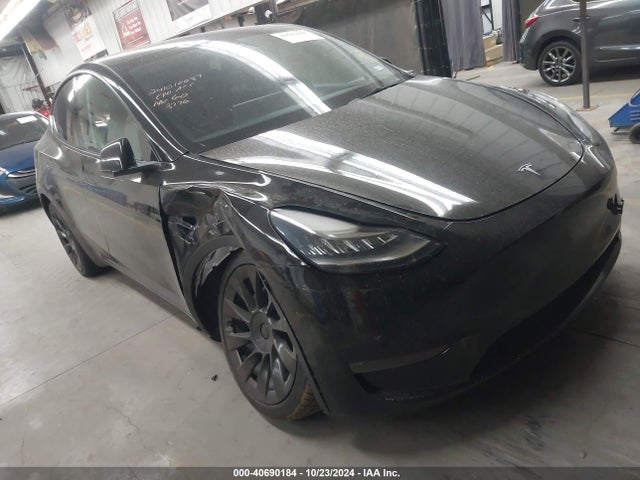 2021 TESLA MODEL Y 5YJYGDEE1MF263776 Photo 0