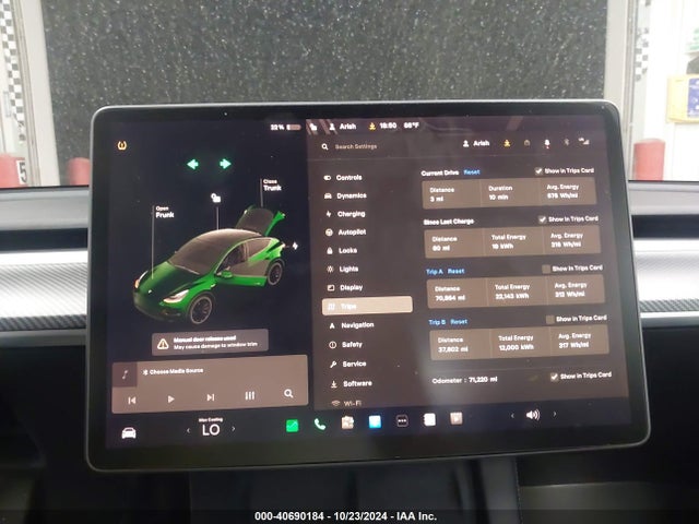2021 TESLA MODEL Y 5YJYGDEE1MF263776 Photo 6