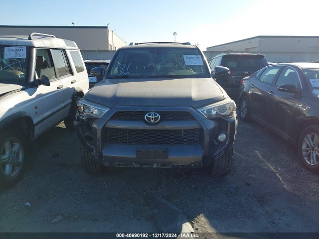 Toyota 4runner Sr5 Premium 2016 JTEZU5JR9G5122936 Image 12