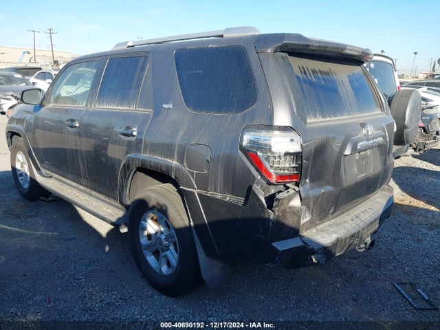 Toyota 4runner Sr5 Premium 2016 JTEZU5JR9G5122936 Image 3
