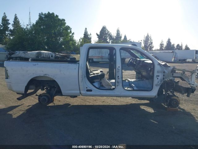 3C6UR5CL6MG558163 RAM 2500 Tradesman  4x4 6'4 Box