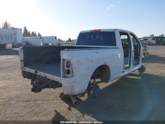 3C6UR5CL6MG558163 RAM 2500 Tradesman  4x4 6'4 Box