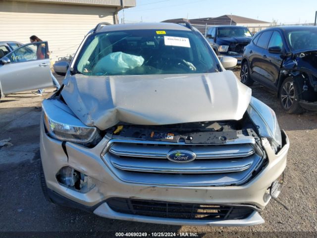 1FMCU9GD4HUB17708 Ford ESCAPE SE