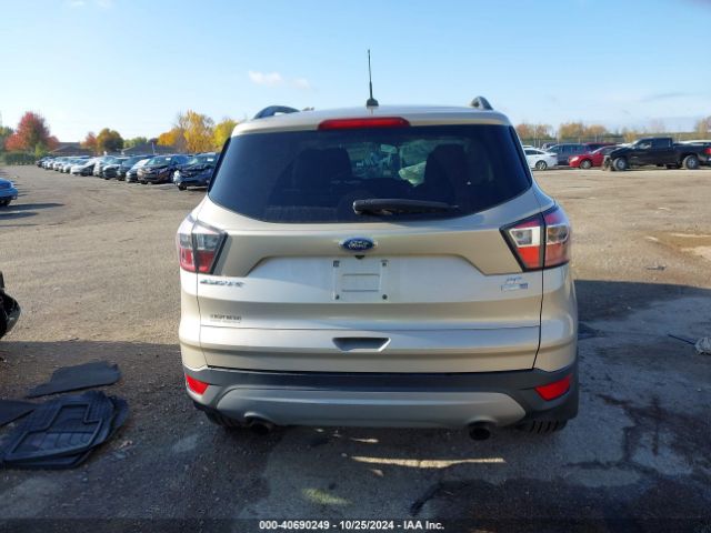 1FMCU9GD4HUB17708 Ford ESCAPE SE