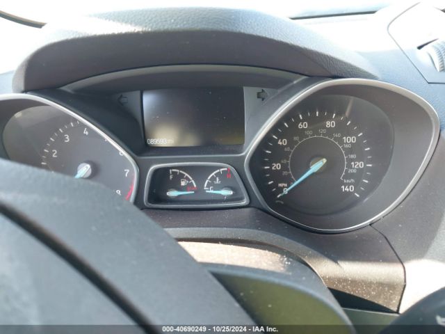 1FMCU9GD4HUB17708 Ford ESCAPE SE