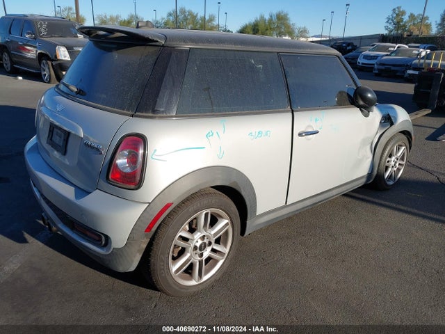 2013 MINI HARDTOP WMWSV3C51DT476147 Photo 3