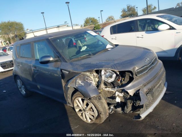 KNDJP3A55J7595075 KIA SOUL +