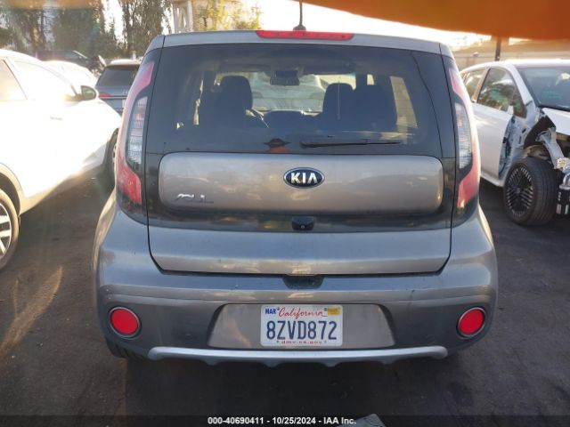 KNDJP3A55J7595075 KIA SOUL +