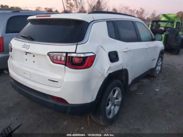 3C4NJCBB2KT640140 Jeep Compass Latitude Fwd