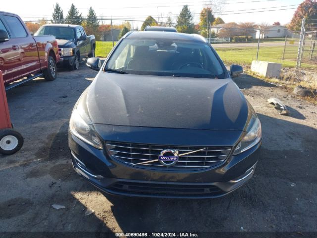 YV1612SK2F1217967 Volvo V60 T5 Premier