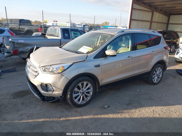 Ford Escape Titanium 2017 1FMCU9J90HUC25182 Image 2