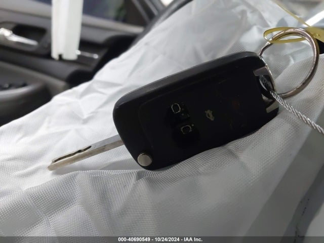 Chevrolet MALIBU LS 2015 1G11B5SL2FF143419 Image 11